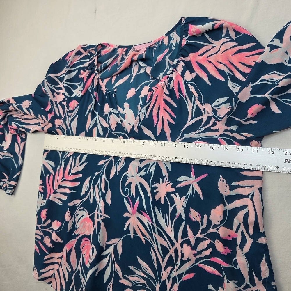 Lilly Pulitzer Amelia Floral Blouse Top Long Sleeve Off Shoulder V-Neck Size L - Picture 10 of 12